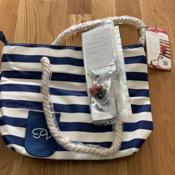 NWT. Porto Vino wine hotel bag. Blue and white stripes. New with tags - Picture 4 of 4